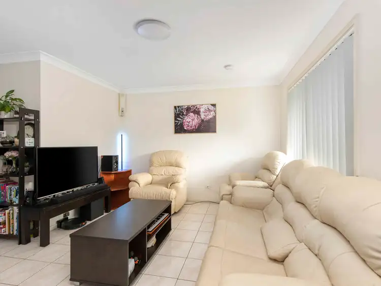 Third view of Homely house listing, 2/10 Stanbury Place, Quakers Hill NSW 2763