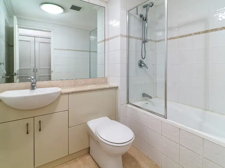 Fourth view of Homely unit listing, 61/236 Pacific Highway, Crows Nest NSW 2065