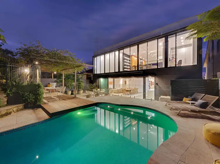 12 Coolawin Road, Northbridge NSW 2063