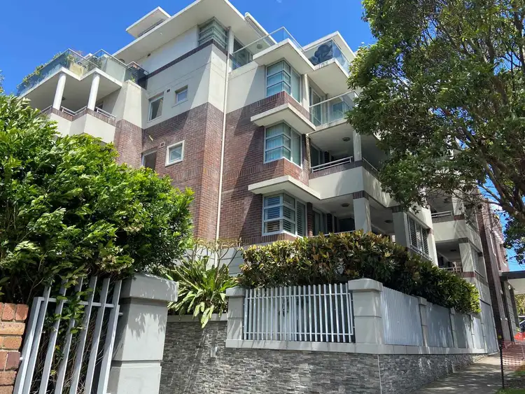 Second view of Homely unit listing, 22/1A Bond Street, Mosman NSW 2088