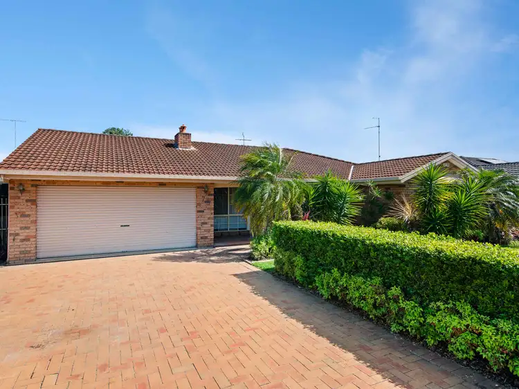 70 Camilleri Ave, Quakers Hill NSW 2763