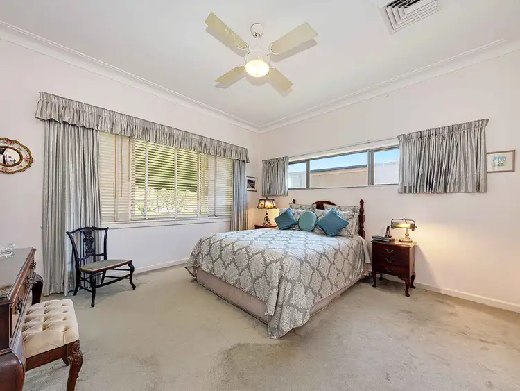 Sixth view of Homely house listing, 15 Charles Street, Castlecrag NSW 2068