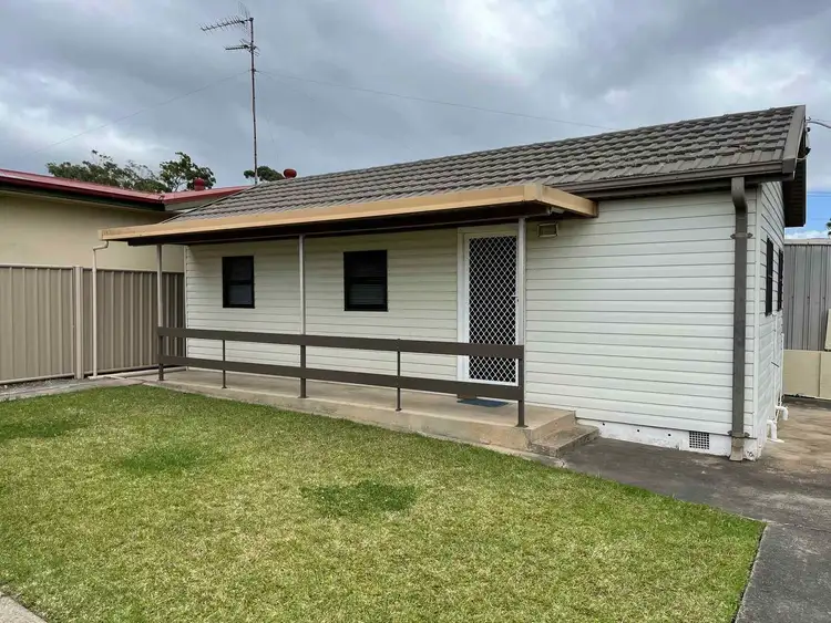 2/285 Kanahooka Road, Kanahooka NSW 2530