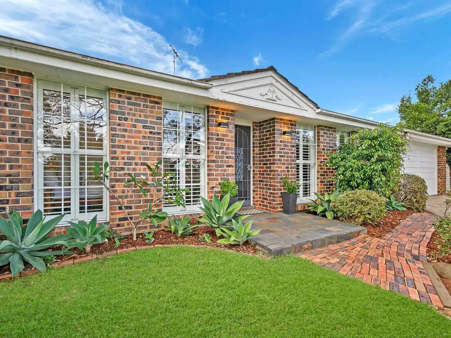 Main view of Homely house listing, 10 Knight Ave, Kings Langley NSW 2147