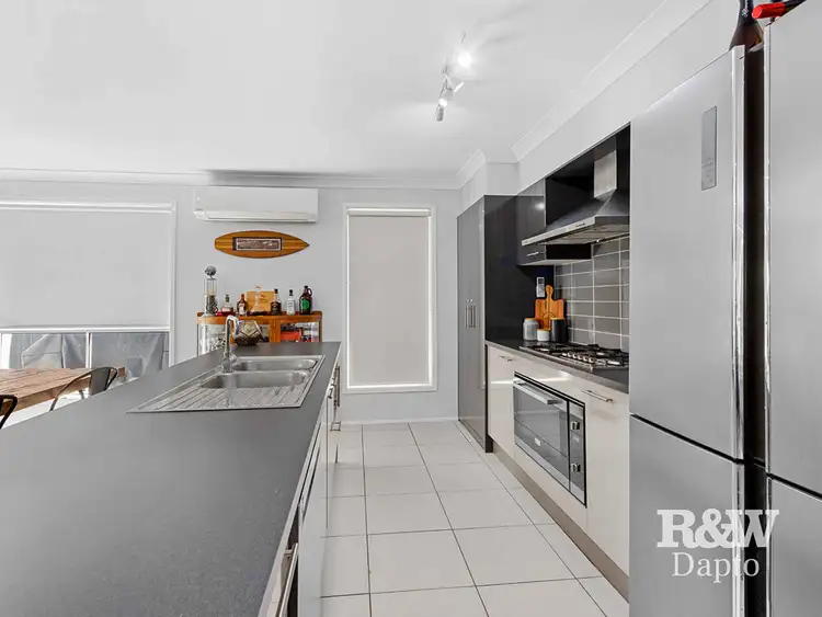 Fifth view of Homely house listing, 3 Cloverfield Place, Horsley NSW 2530