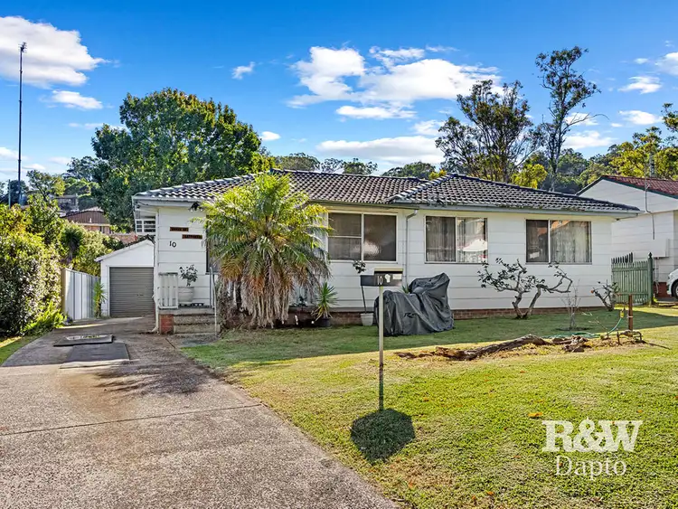 10 Rutledge Ave, Dapto NSW 2530