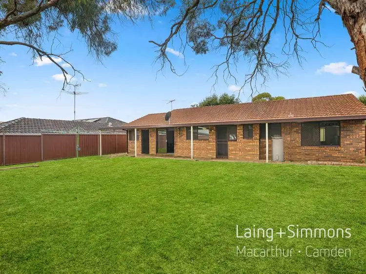 Fifth view of Homely house listing, 10 Mundarda Place, St Helens Park NSW 2560