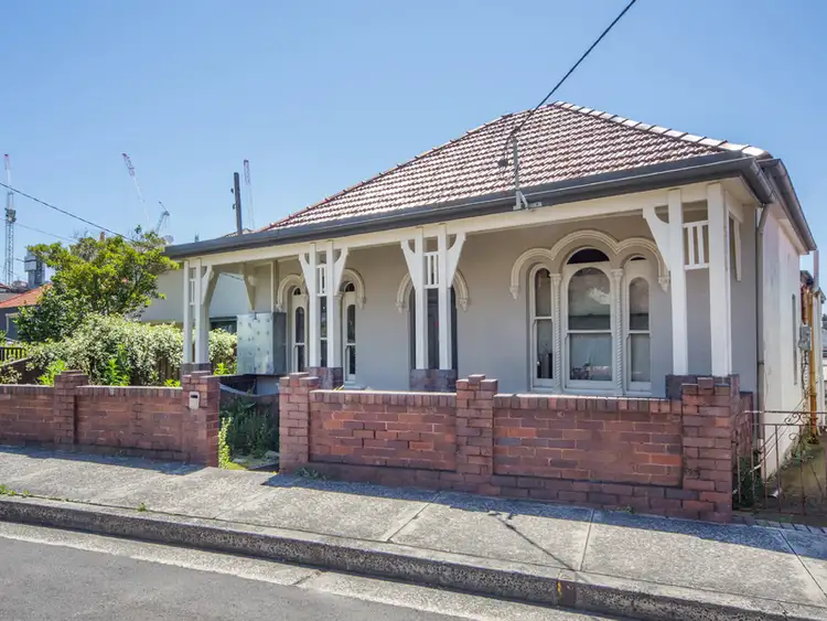 18 Waverley Crescent, Bondi Junction NSW 2022