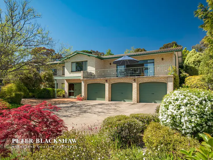 97 Hawkesbury Crescent, Farrer ACT 2607