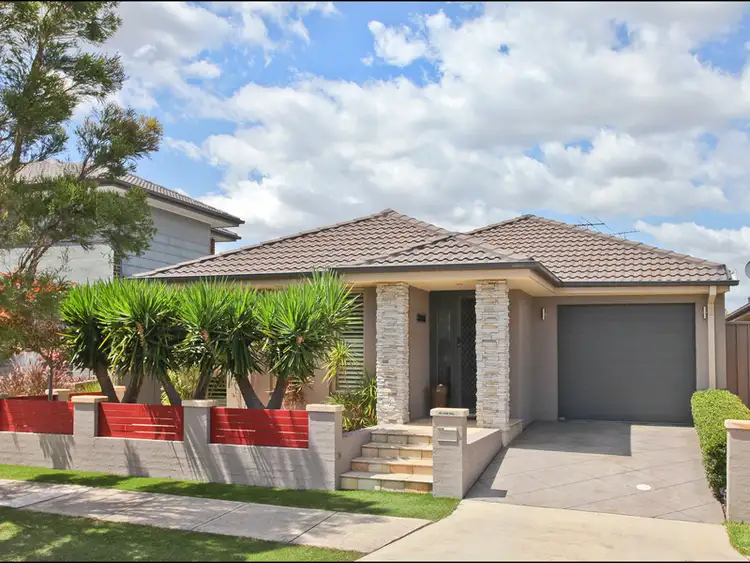 17 Tate Street, Ropes Crossing NSW 2760
