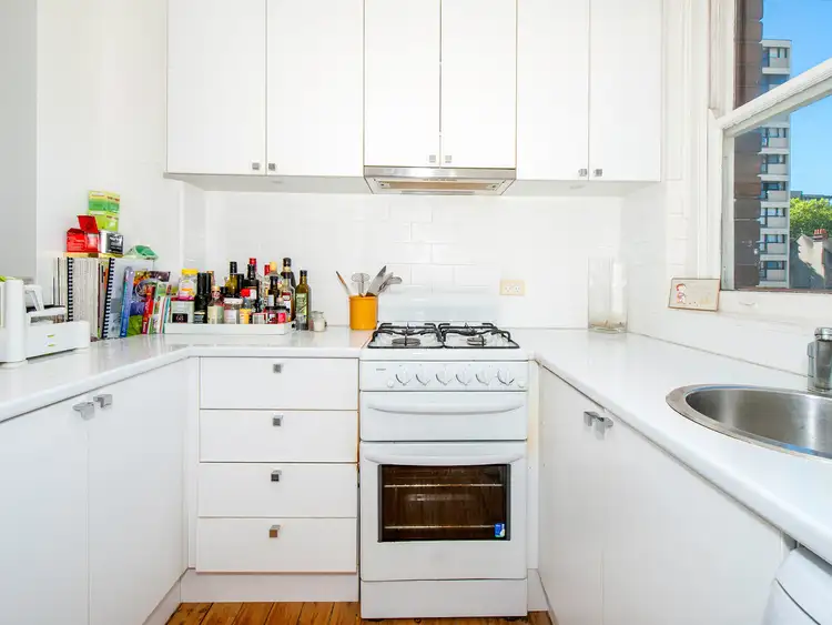 Fifth view of Homely studio listing, 20/2 McDonald Street, Potts Point NSW 2011