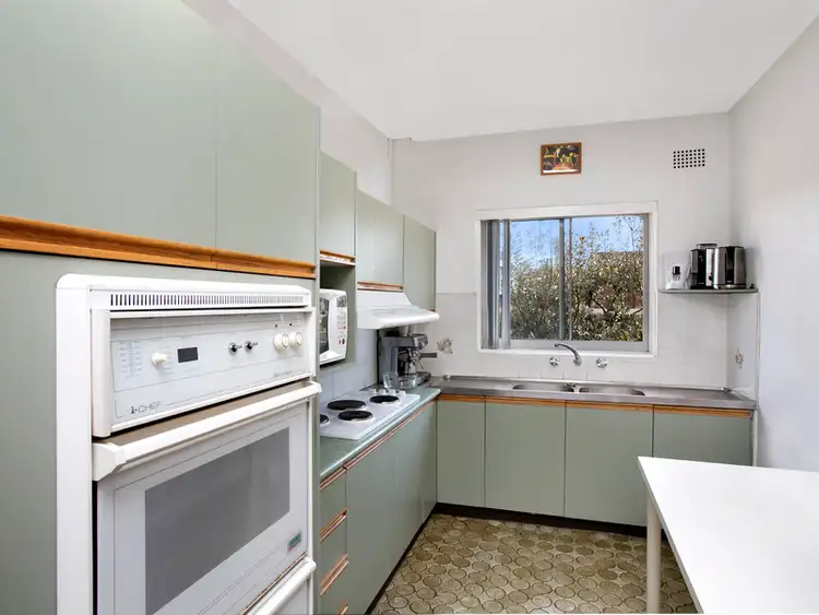 Fourth view of Homely unit listing, 1/8 Surfside Avenue, Clovelly NSW 2031