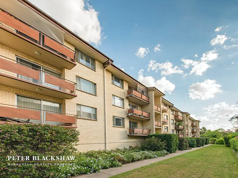Main view of Homely unit listing, 18/52 Trinculo Place, Queanbeyan NSW 2620