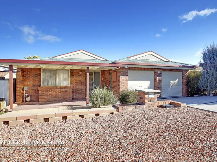 9 Giliruk Crescent, Ngunnawal ACT 2913