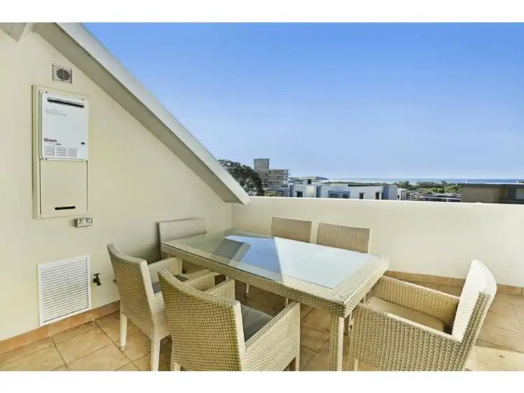 Main view of Homely unit listing, 60/4-16 Kingsway, Dee Why NSW 2099