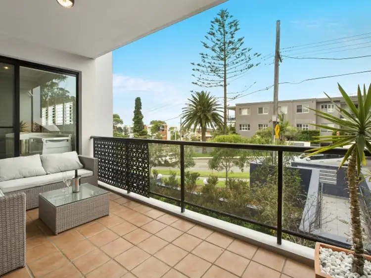 8/1-5 The Crescent, Dee Why NSW 2099