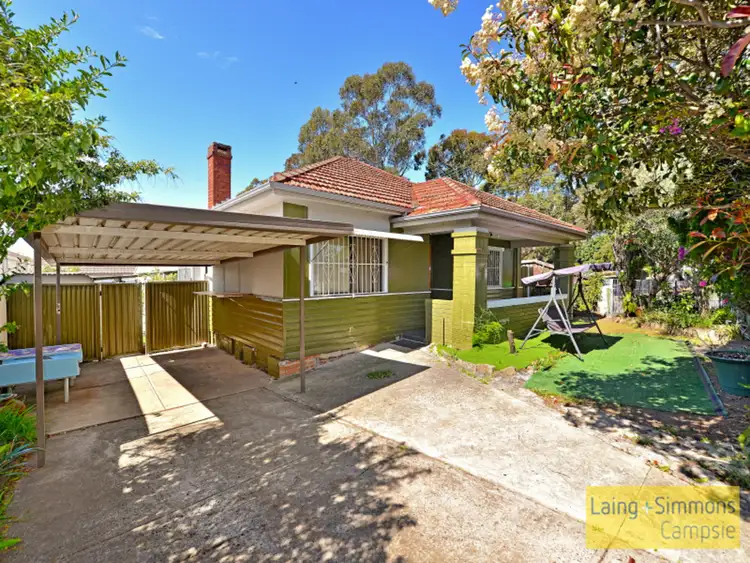 2 Lonard Ave, Wiley Park NSW 2195