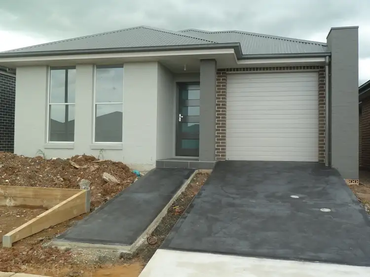 42 Montague Drive, Llandilo NSW 2747