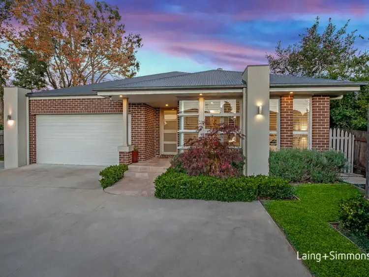 8A Vaughan Avenue, Pennant Hills NSW 2120