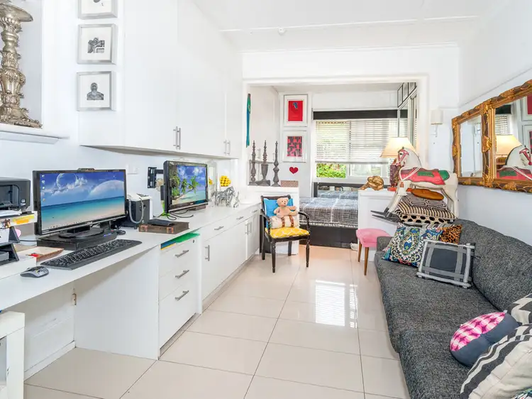 Third view of Homely studio listing, 11/233 Darlinghurst Road, Darlinghurst NSW 2010