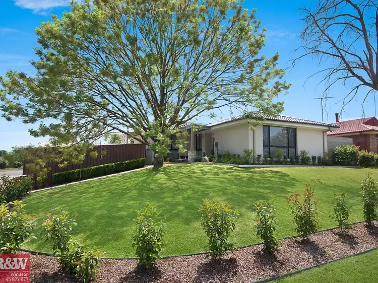 1 Smallwood Rd, Mcgraths Hill NSW 2756