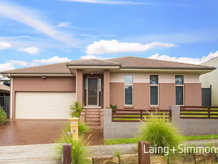 11 Drummond Avenue, Ropes Crossing NSW 2760
