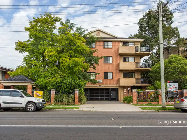 2/22 Blaxcell Street, Granville NSW 2142