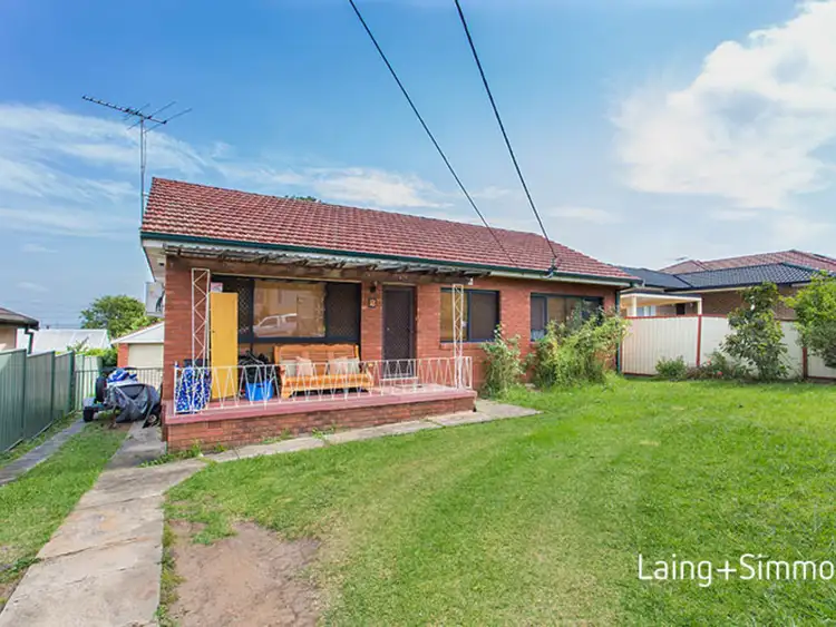 2 Carmen Street, Guildford NSW 2161