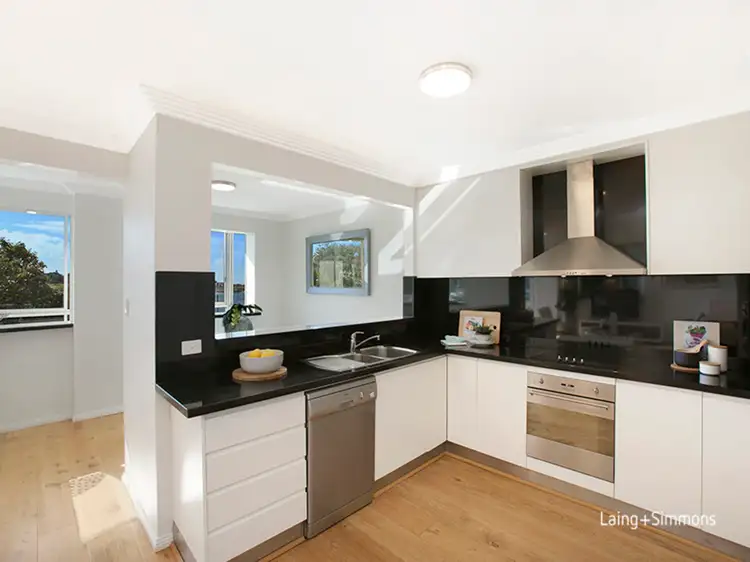 Sixth view of Homely apartment listing, 4/251 Oberon Street, Coogee NSW 2034