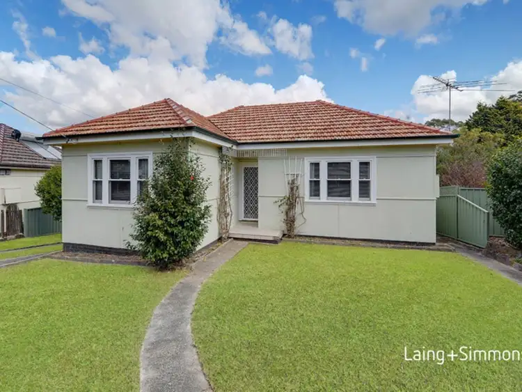 11 Alan Avenue, Hornsby NSW 2077