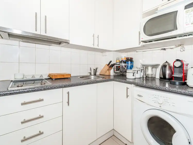 Sixth view of Homely studio listing, 11/233 Darlinghurst Road, Darlinghurst NSW 2010