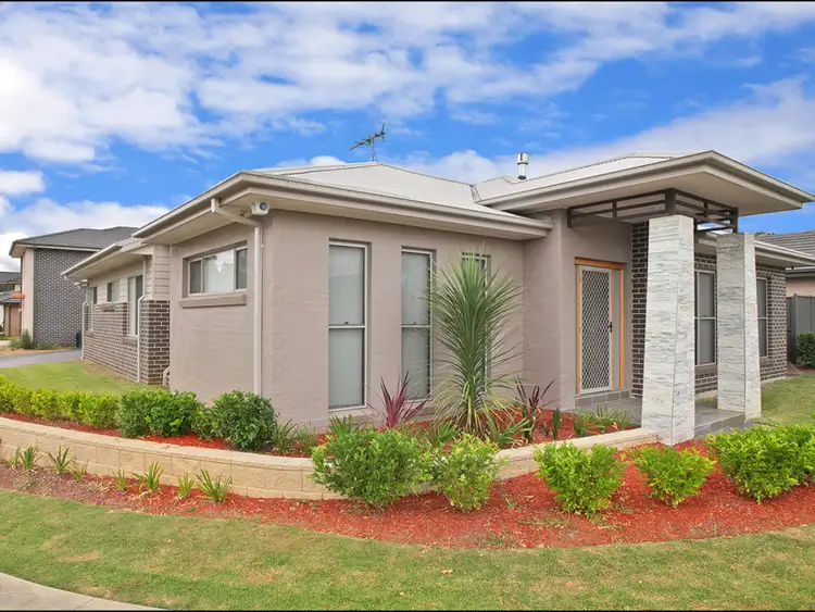 2 Bradley Street, Ropes Crossing NSW 2760