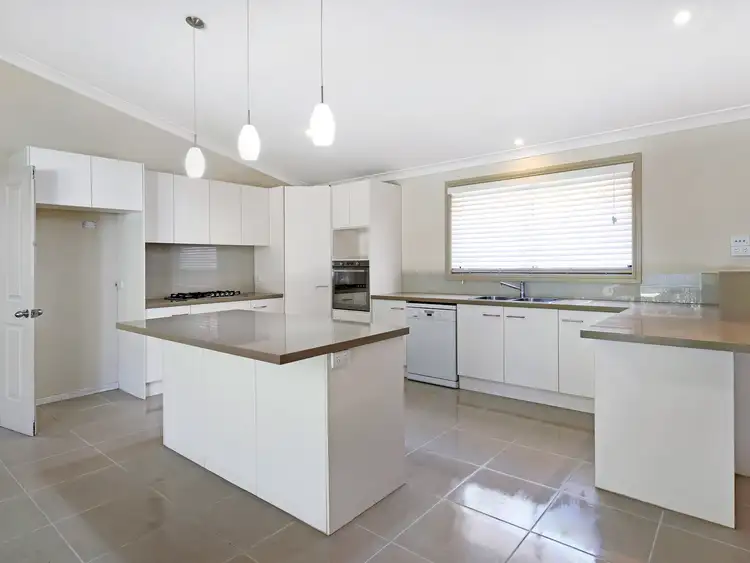 Second view of Homely house listing, 7 Parkside Court, Port Macquarie NSW 2444