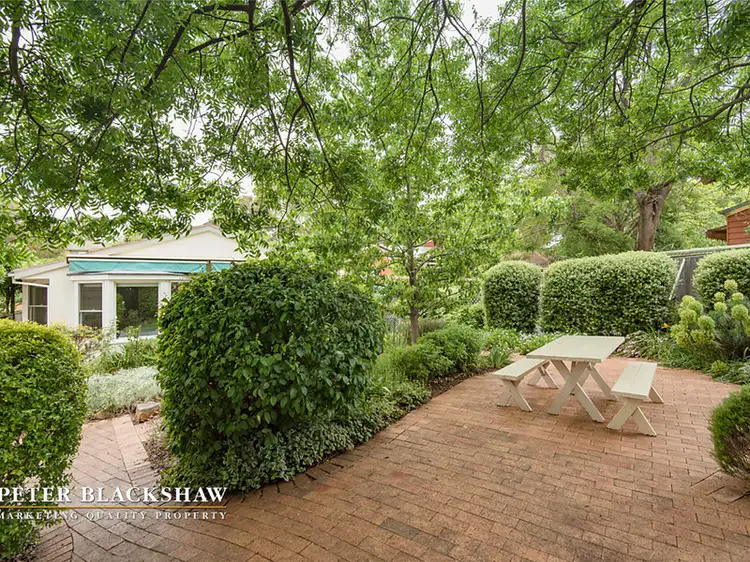5 Philp Place, Curtin ACT 2605