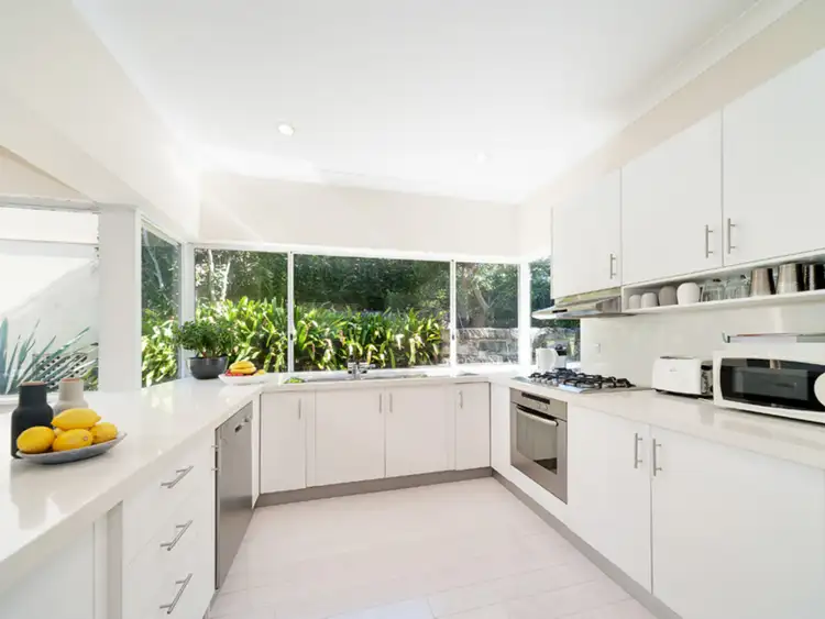 Sixth view of Homely house listing, 8 Rockley Street, Castlecrag NSW 2068