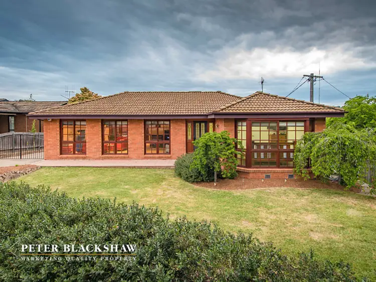 4 Olliff Place, Farrer ACT 2607