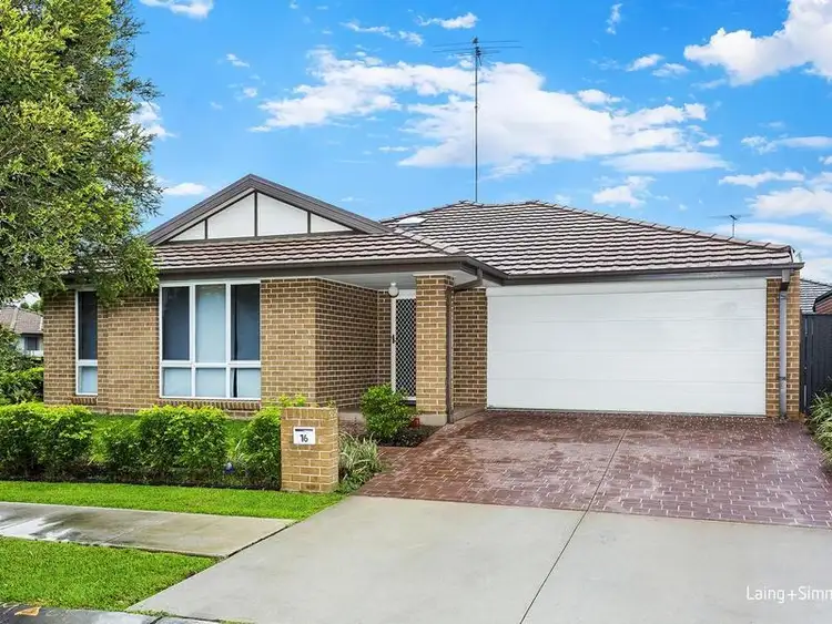 16 Scott Street, Ropes Crossing NSW 2760