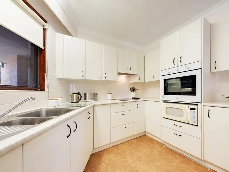 Fifth view of Homely unit listing, 6/21 Eastern Valley Way, Northbridge NSW 2063
