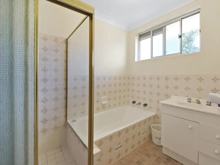 Fifth view of Homely unit listing, 4/12 Crisallen Street, Port Macquarie NSW 2444