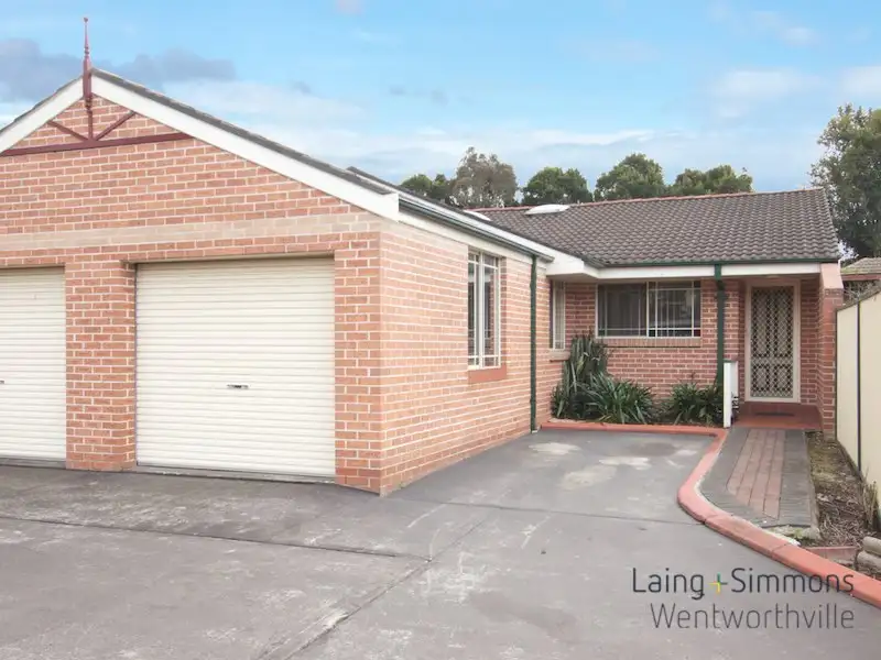 Main view of Homely villa listing, 2/6 Binalong Road, Pendle Hill NSW 2145