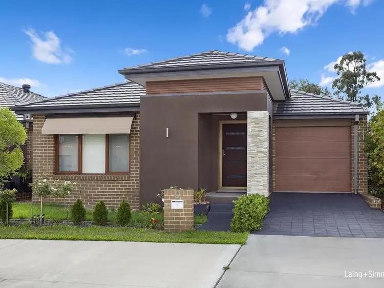 6 Bond Street, Ropes Crossing NSW 2760