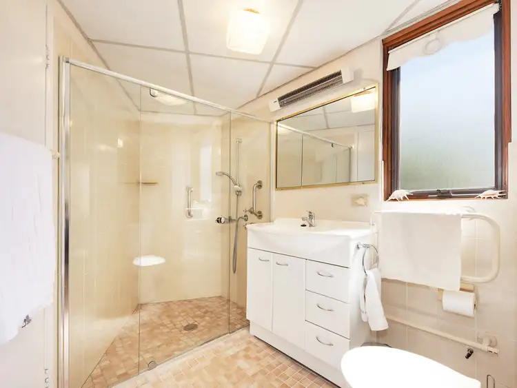 Sixth view of Homely unit listing, 6/21 Eastern Valley Way, Northbridge NSW 2063