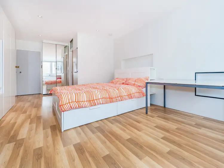 Fourth view of Homely studio listing, 409/5 Ward Avenue, Potts Point NSW 2011