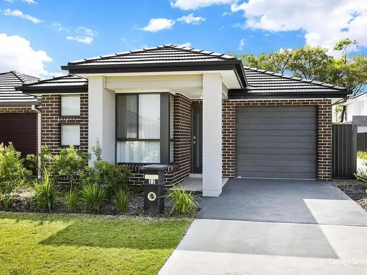 22 Stephenson Drive, Ropes Crossing NSW 2760
