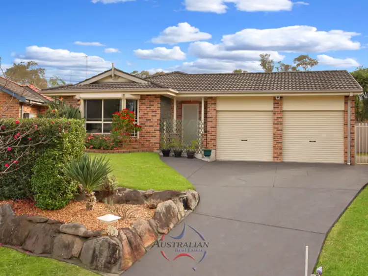 3 Palmetto Close, Stanhope Gardens NSW 2768
