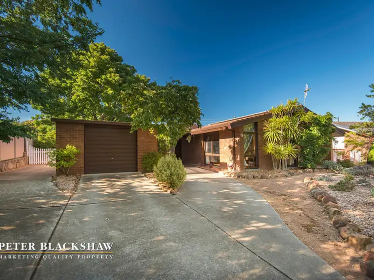 15 Chevalier Street, Weston ACT 2611