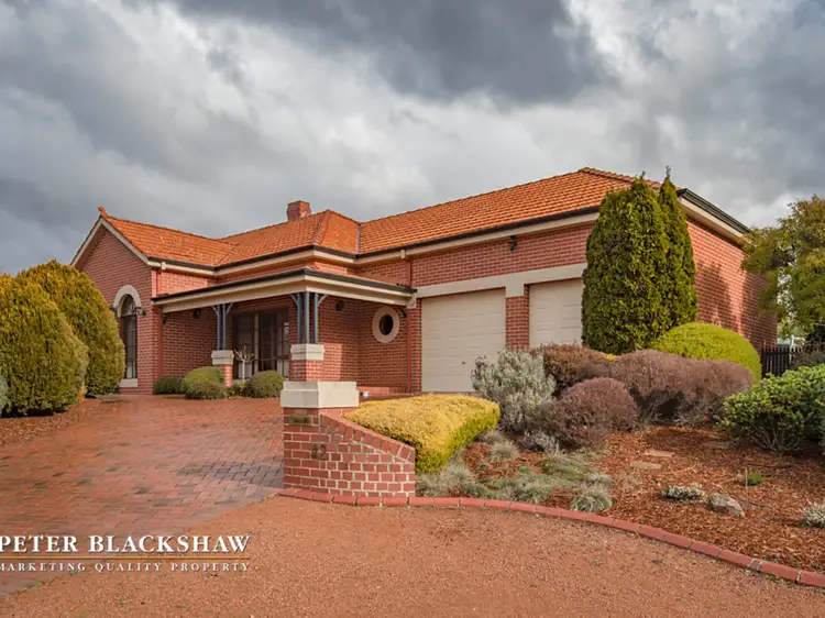 42 Mt Vernon Drive, Kambah ACT 2902
