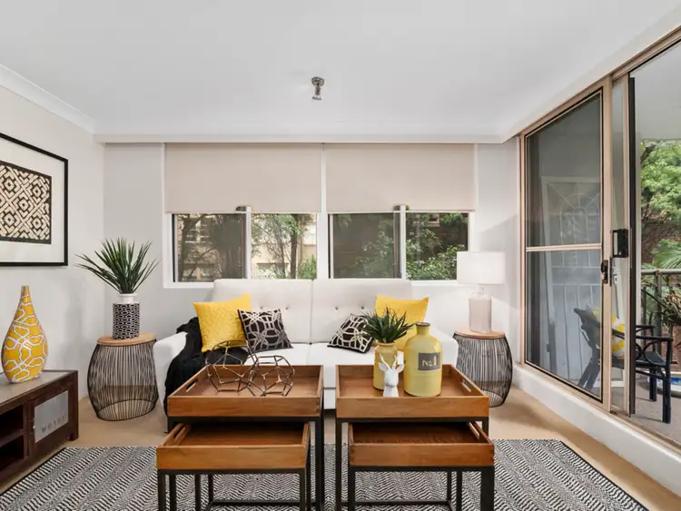 Fourth view of Homely apartment listing, 2e/6 Macleay Street, Potts Point NSW 2011