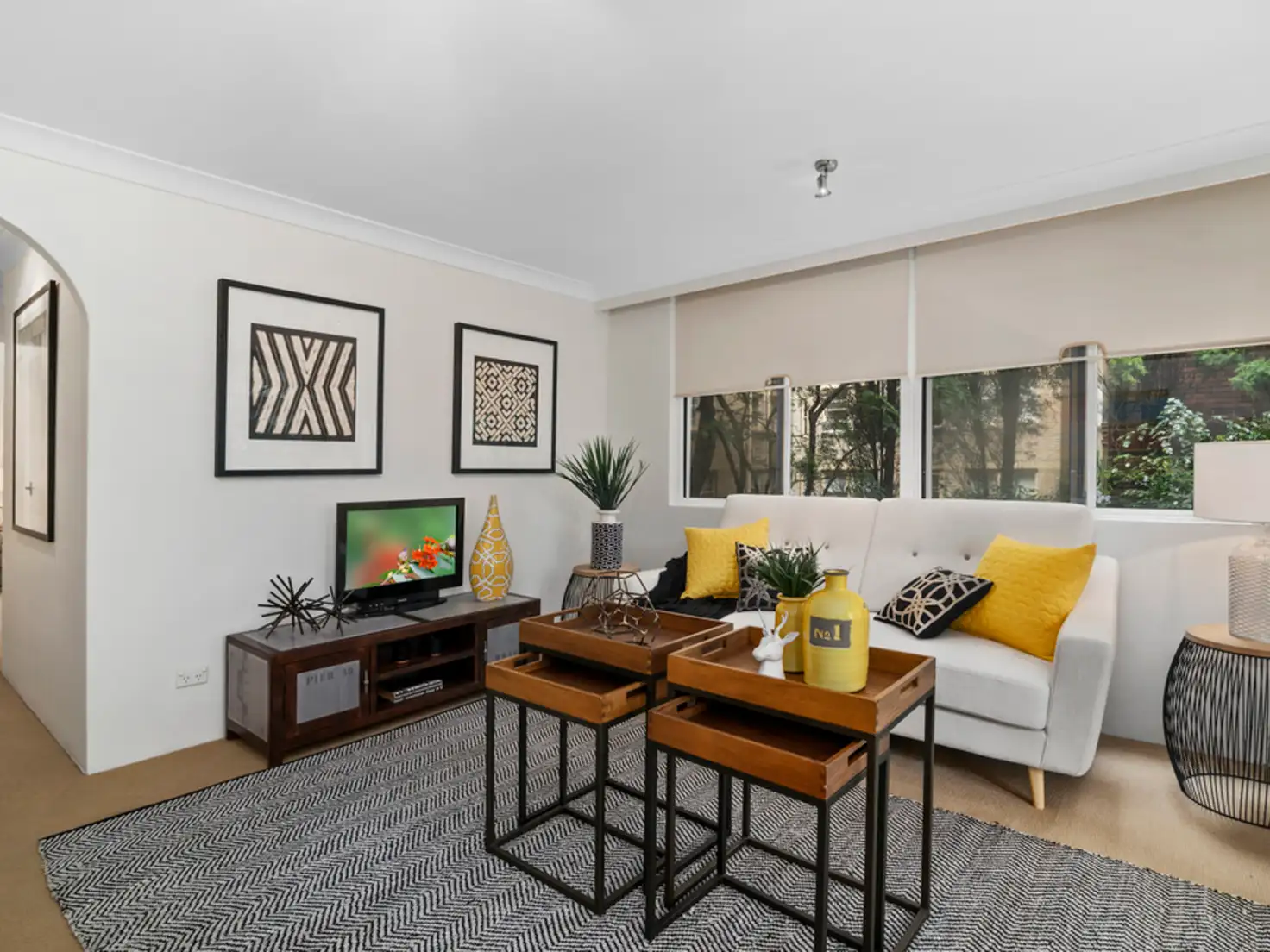 Main view of Homely apartment listing, 2e/6 Macleay Street, Potts Point NSW 2011