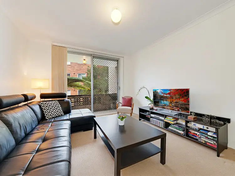11/2 McMillan Road, Artarmon NSW 2064